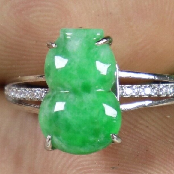 13*8 mm Gem/1.97 g Cert'd 925S Green Natural A JADE jadeite Adjustable Ring - Picture 2 of 9
